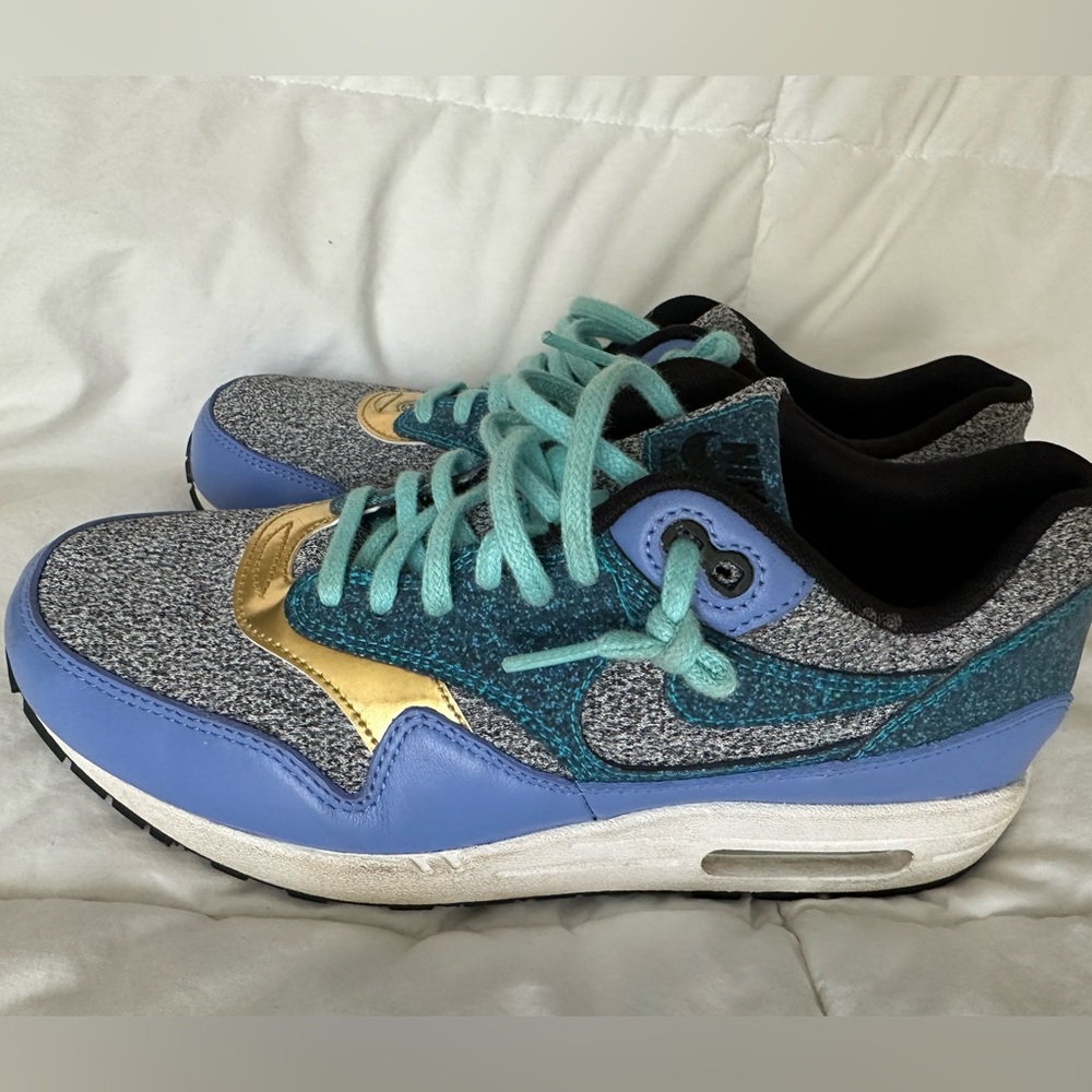 Nike air max